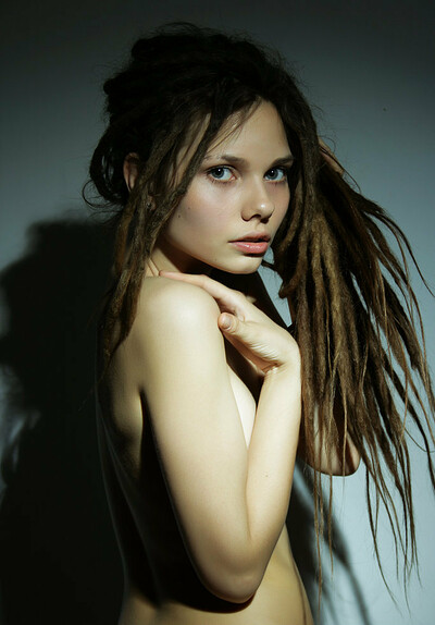 Model Sindi S in Bohemian